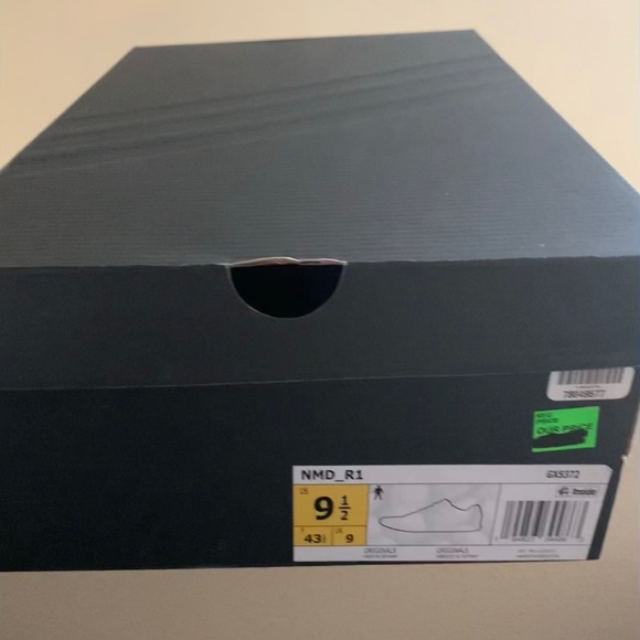 Mens shoes - Picture 2 of 3